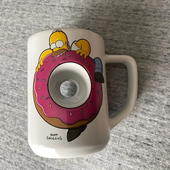 The Simpsons Universal Studios Homer Simpson Mug - Picture 3 of 6
